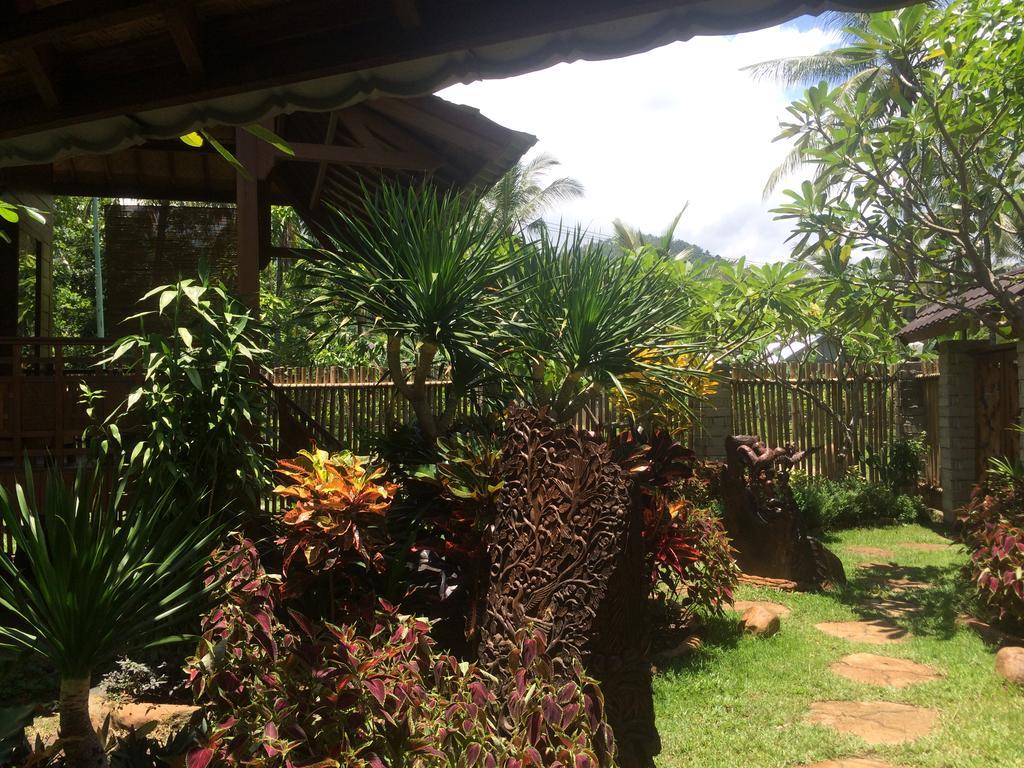 Khoo Villa Senggigi Eksteriør billede